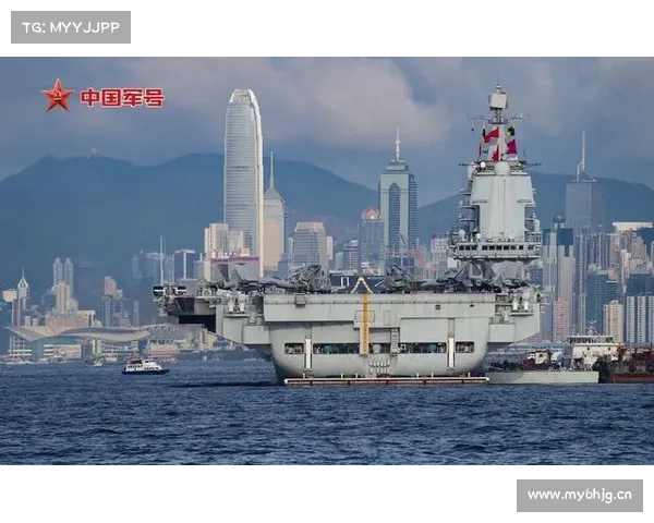 从“小木船”到“大军舰”!山东舰访港,老英雄一句话感动无数人 从“小木船”到“大军舰”!山东舰访港,老英雄一句话感动无数人